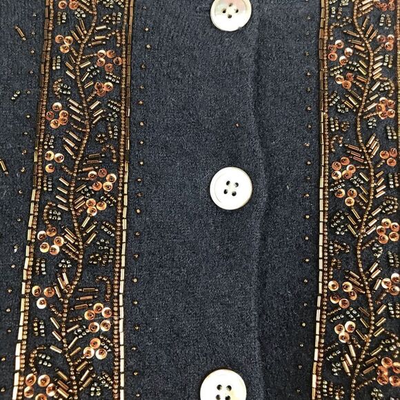 DKNY Vintage Navy Blue 100% Wool Beaded Cardigan Sweater - Picture 4 of 15